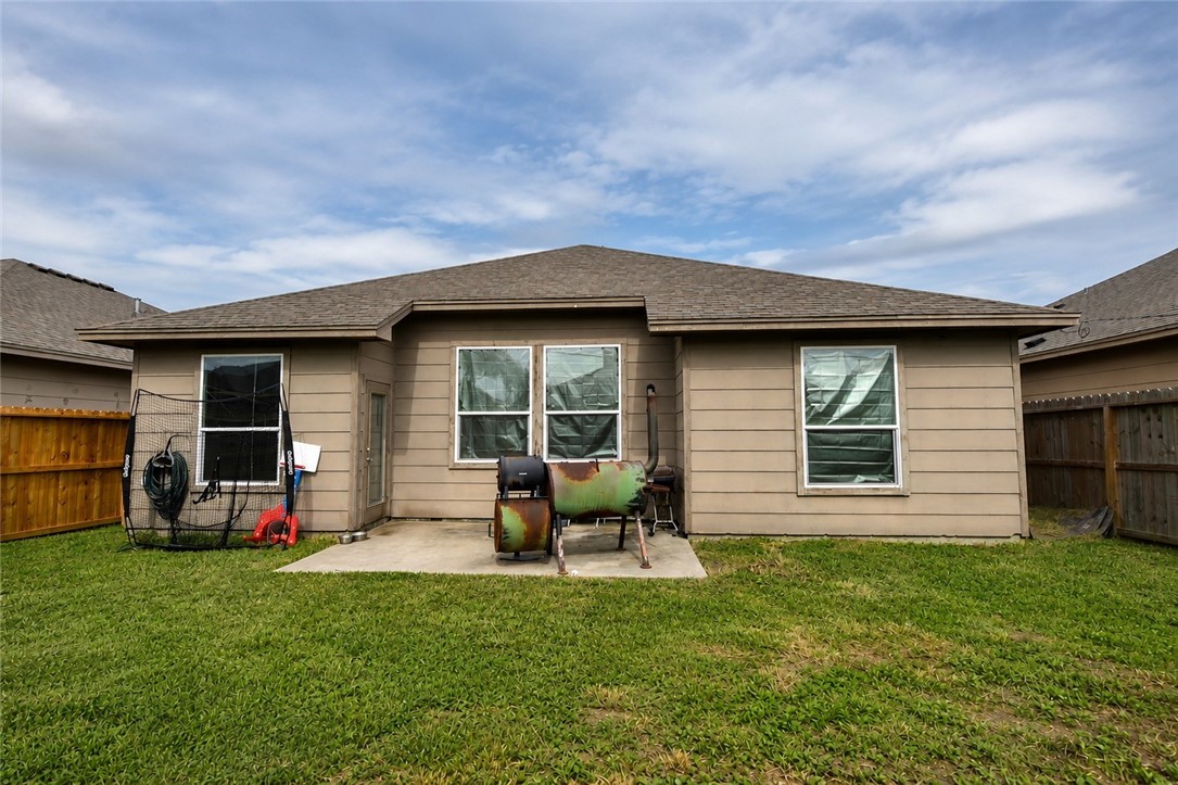 3013 Maverick Property Photo 3