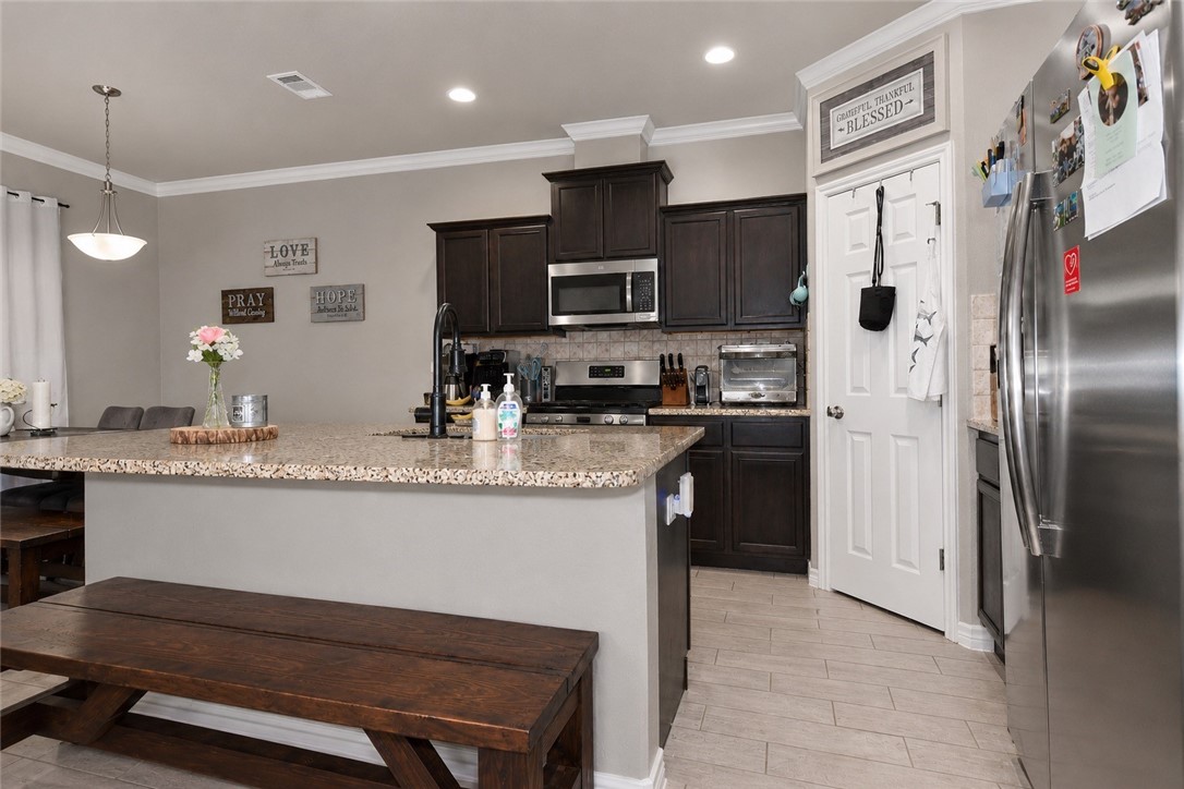 3013 Maverick Property Photo 8