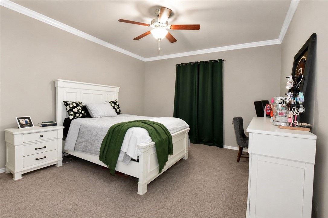 3013 Maverick Property Photo 14
