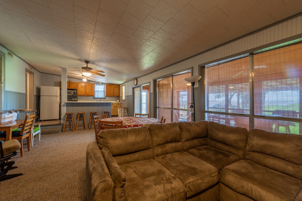 307 Stephens Loop Property Photo 9