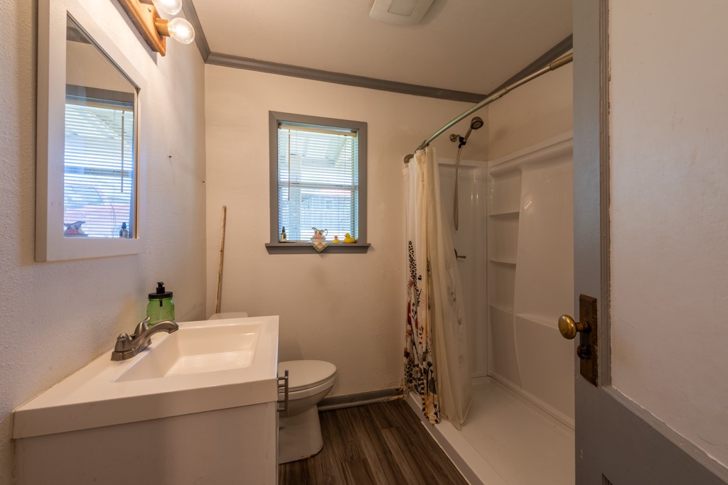 307 Stephens Loop Property Photo 16