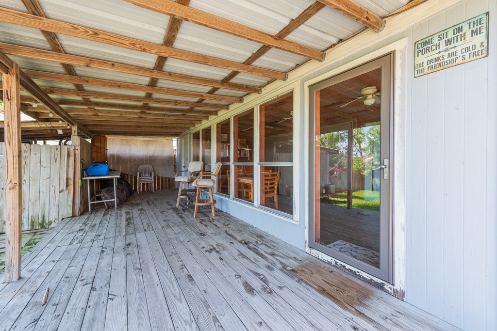307 Stephens Loop Property Photo 18