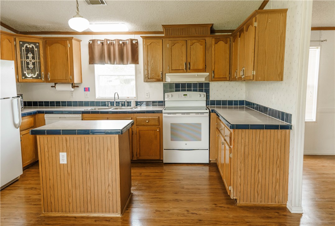 207 Dunbar St Property Photo 12