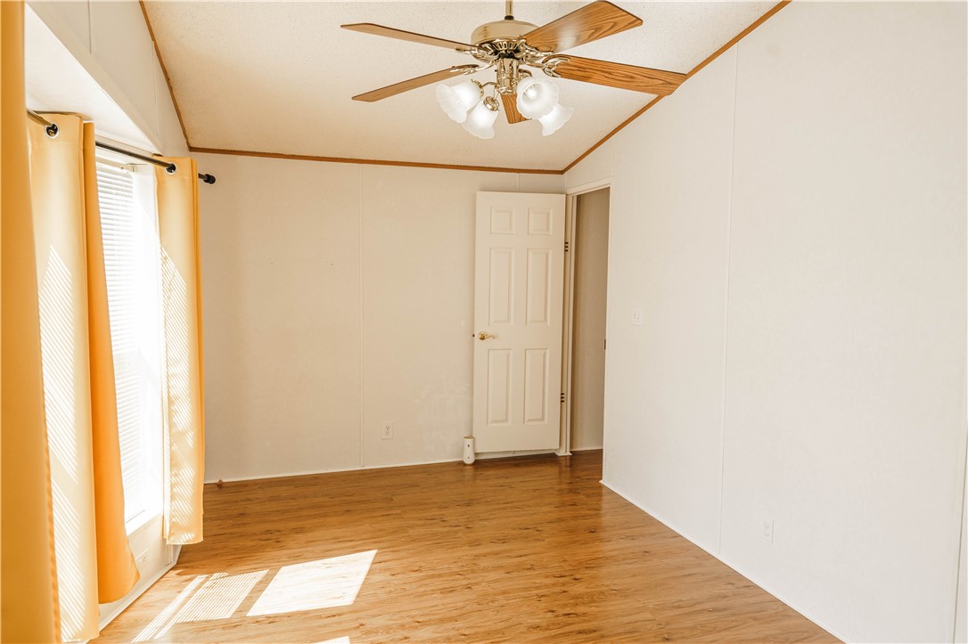 207 Dunbar St Property Photo 29