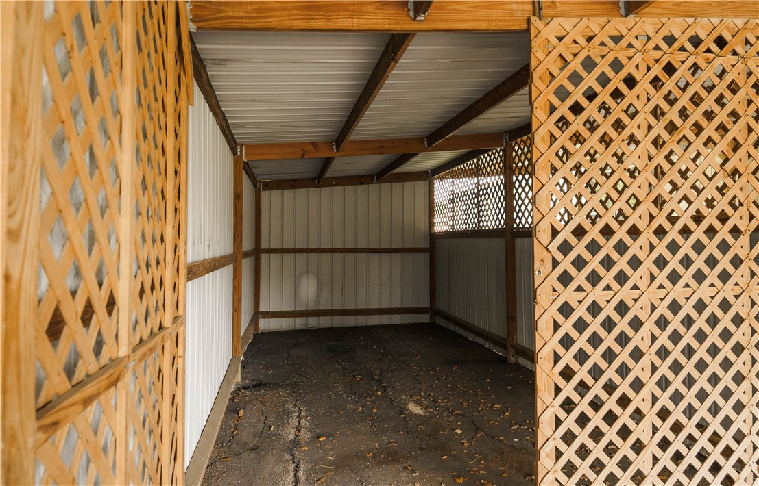 207 Dunbar St Property Photo 36
