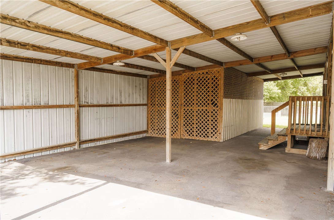 207 Dunbar St Property Photo 37