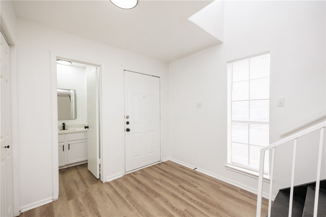 6114 Wilderock Dr D Property Photo 4