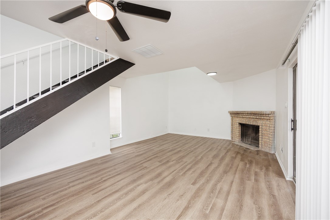 6114 Wilderock Dr D Property Photo 5