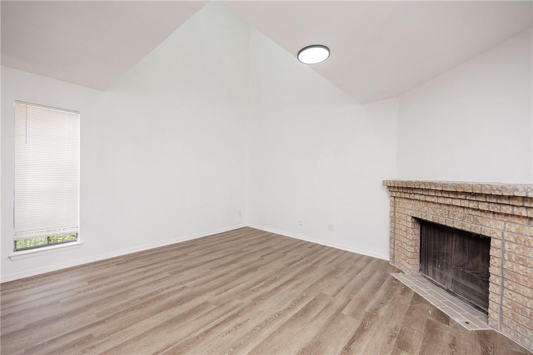 6114 Wilderock Dr D Property Photo 6