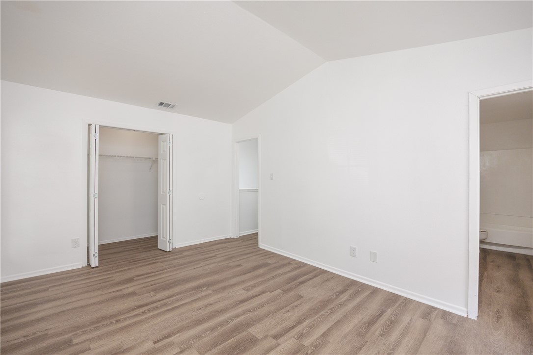 6114 Wilderock Dr D Property Photo 24