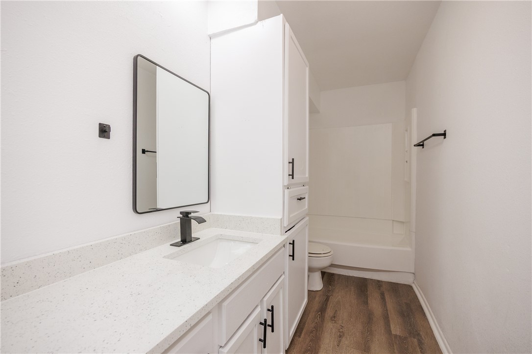 6114 Wilderock Dr D Property Photo 25