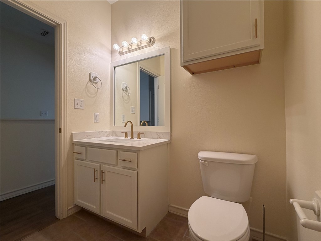 14901 Windward Dr Property Photo 33