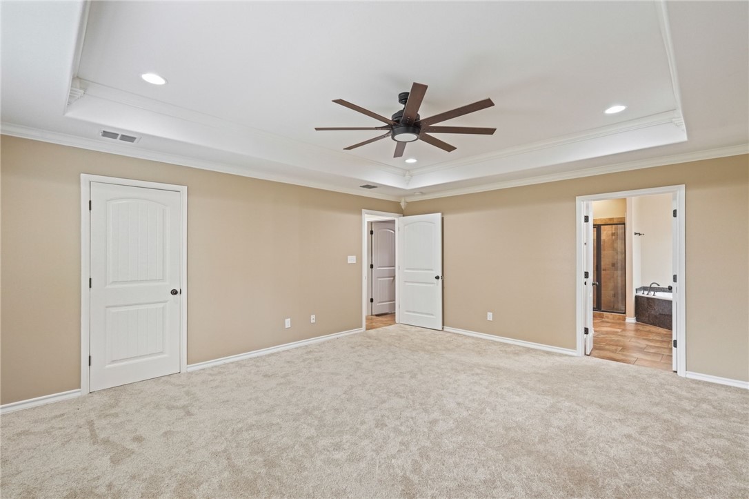3729 Lake Hawkins Ct Property Photo 14