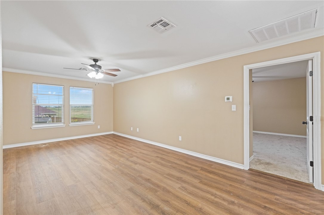 3729 Lake Hawkins Ct Property Photo 20