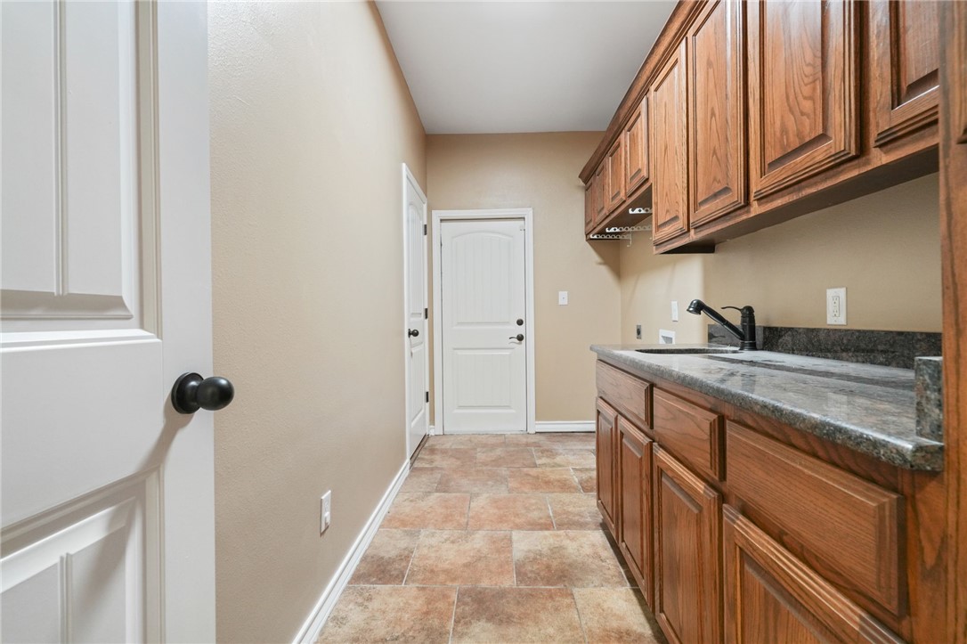 3729 Lake Hawkins Ct Property Photo 30