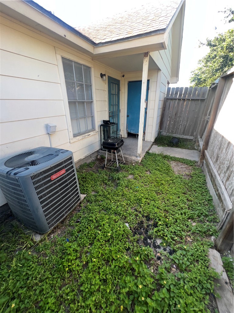 7202 The Mansions Dr I-1 Property Photo 13
