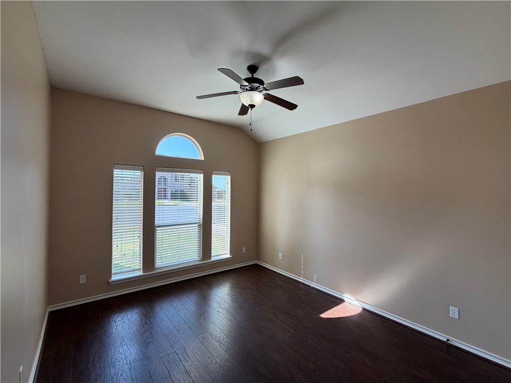 8317 Pocono Cir Property Photo 5