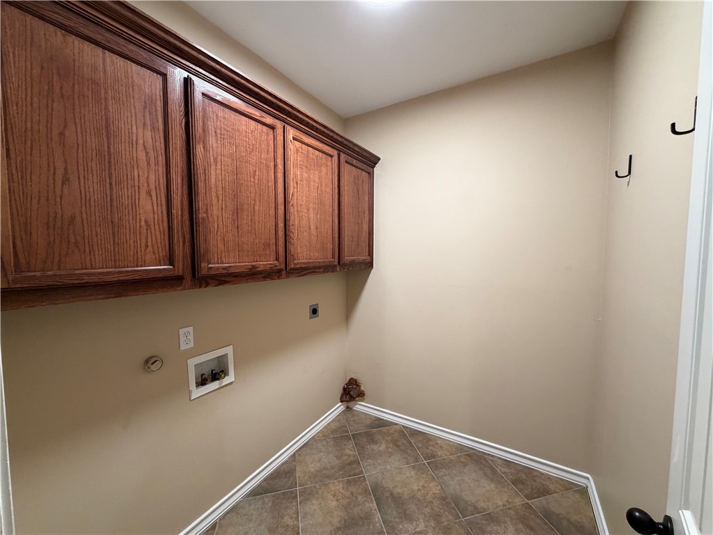 8317 Pocono Cir Property Photo 31