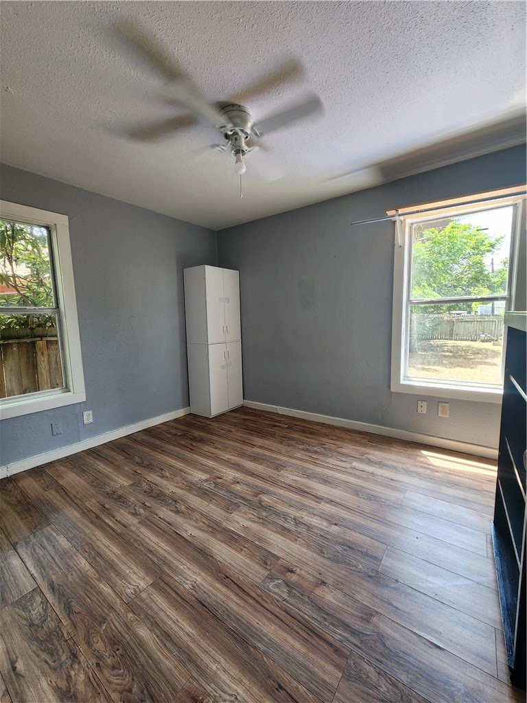 1109 14th St Property Photo 7