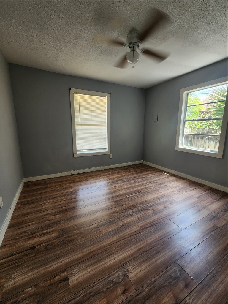 1109 14th St Property Photo 9
