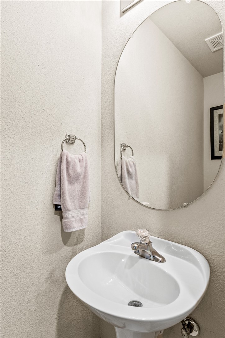 7629 Cold Springs Dr Property Photo 18