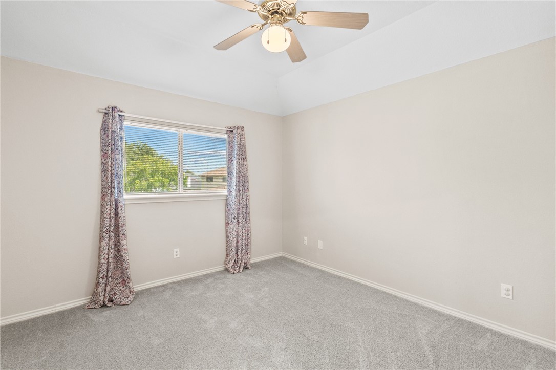 7629 Cold Springs Dr Property Photo 28