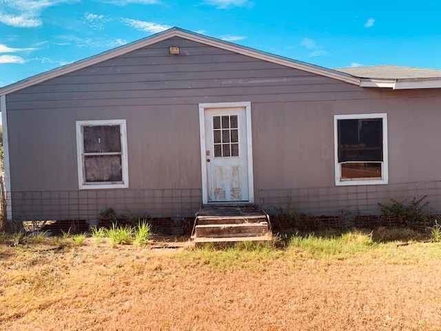 221 1/2 W Corral Ave Property Photo 6