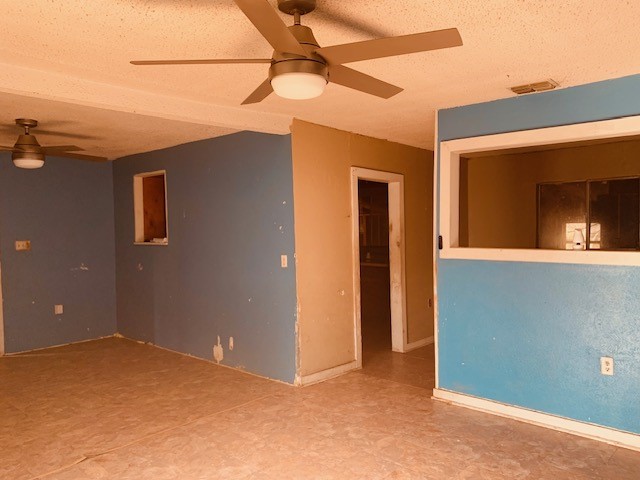 221 1/2 W Corral Ave Property Photo 10