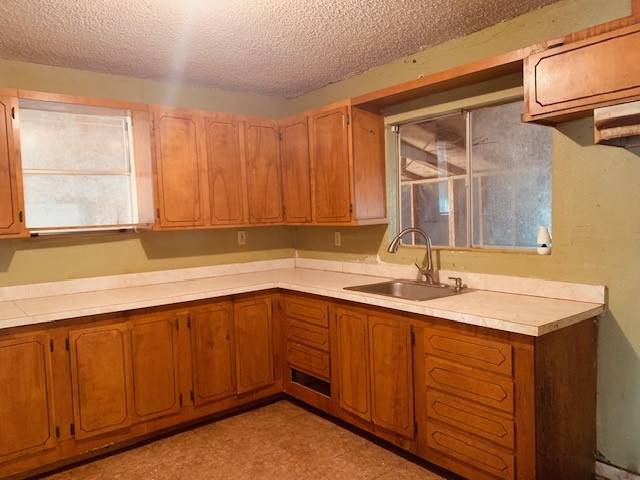 221 1/2 W Corral Ave Property Photo 11
