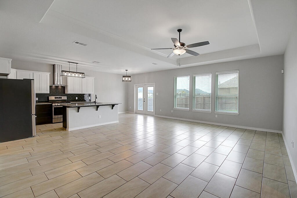 3502 De Zevala St Property Photo 4