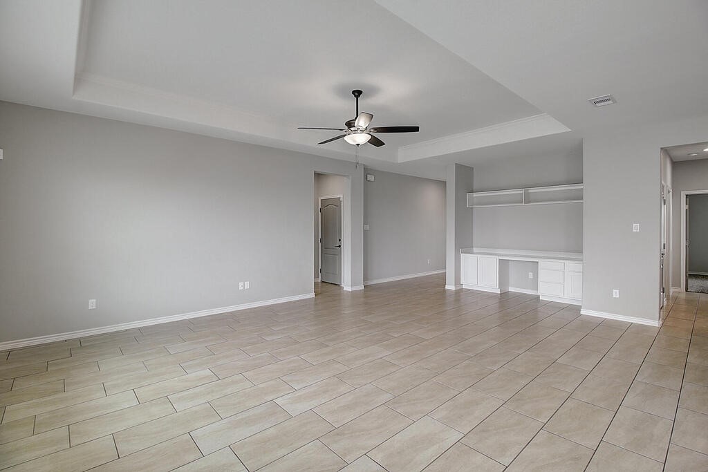 3502 De Zevala St Property Photo 6