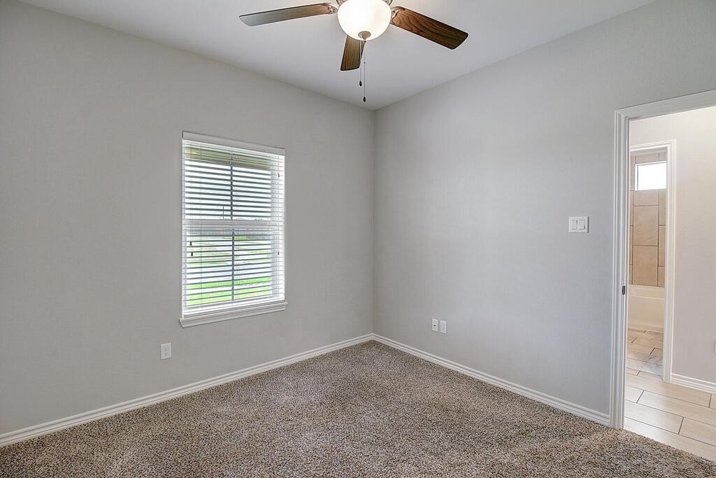3502 De Zevala St Property Photo 28