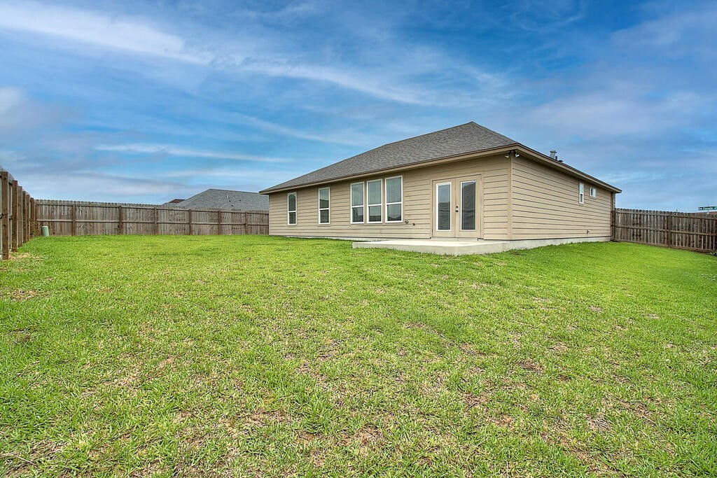 3502 De Zevala St Property Photo 38