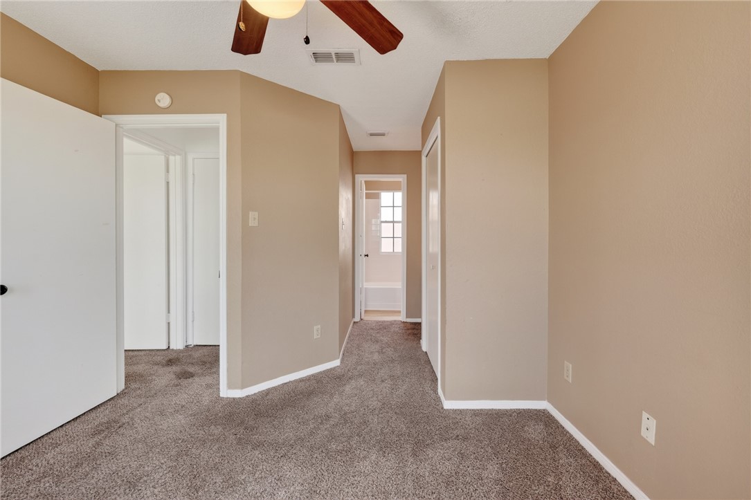 1001 W Bayview Blvd O Property Photo 18
