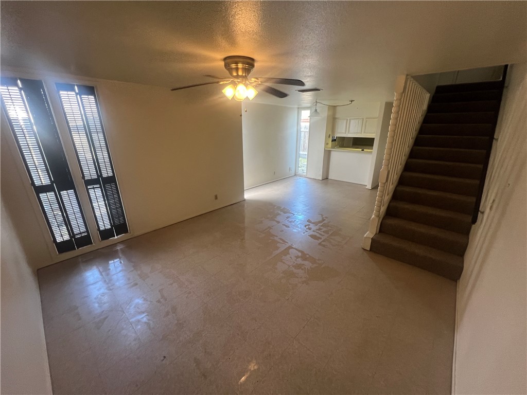 3030 Santa Fe St 3 Property Photo 2