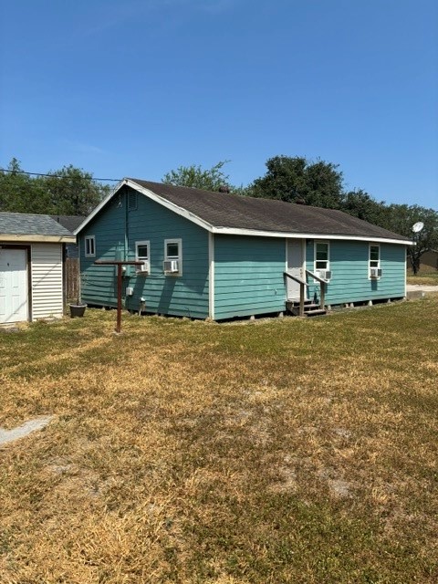 1239 E Kleberg Ave Property Photo 13