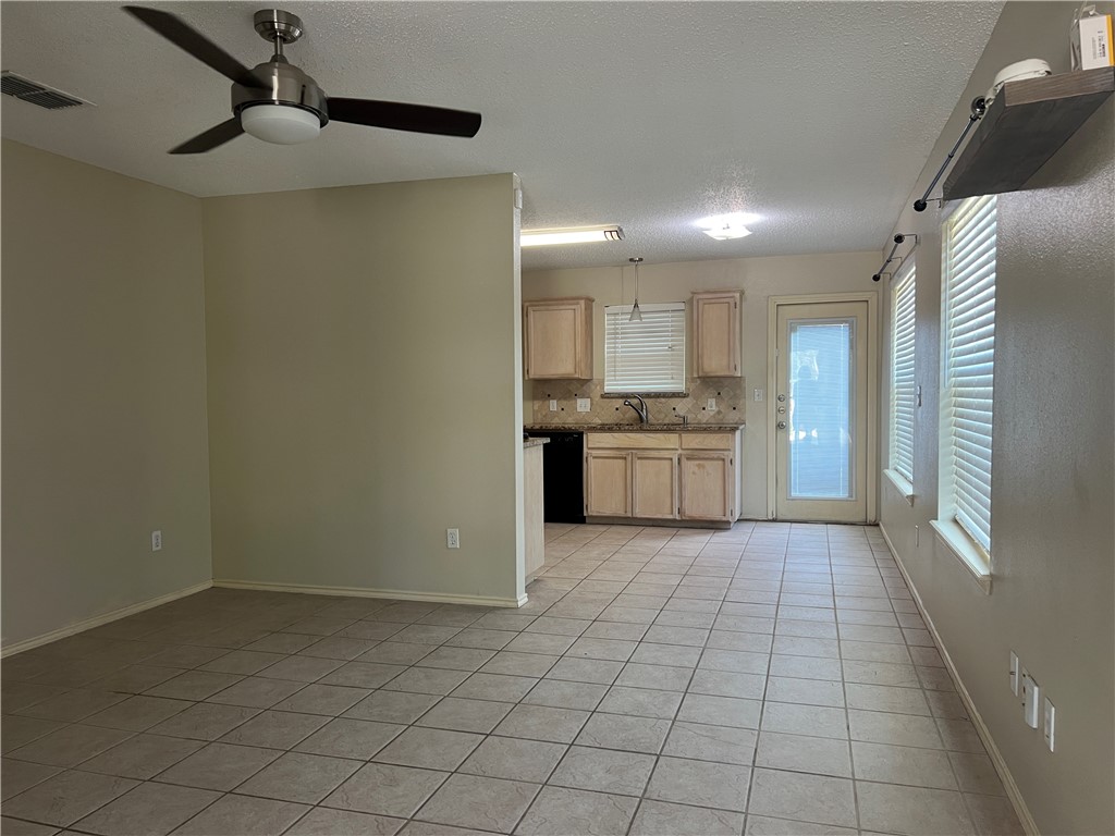 7845 Caribou Dr Property Photo 3