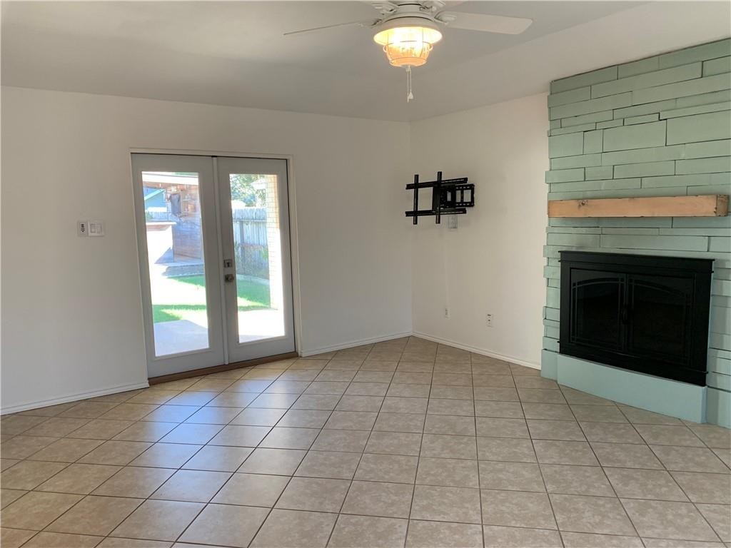 15334 Barataria Dr Property Photo 4