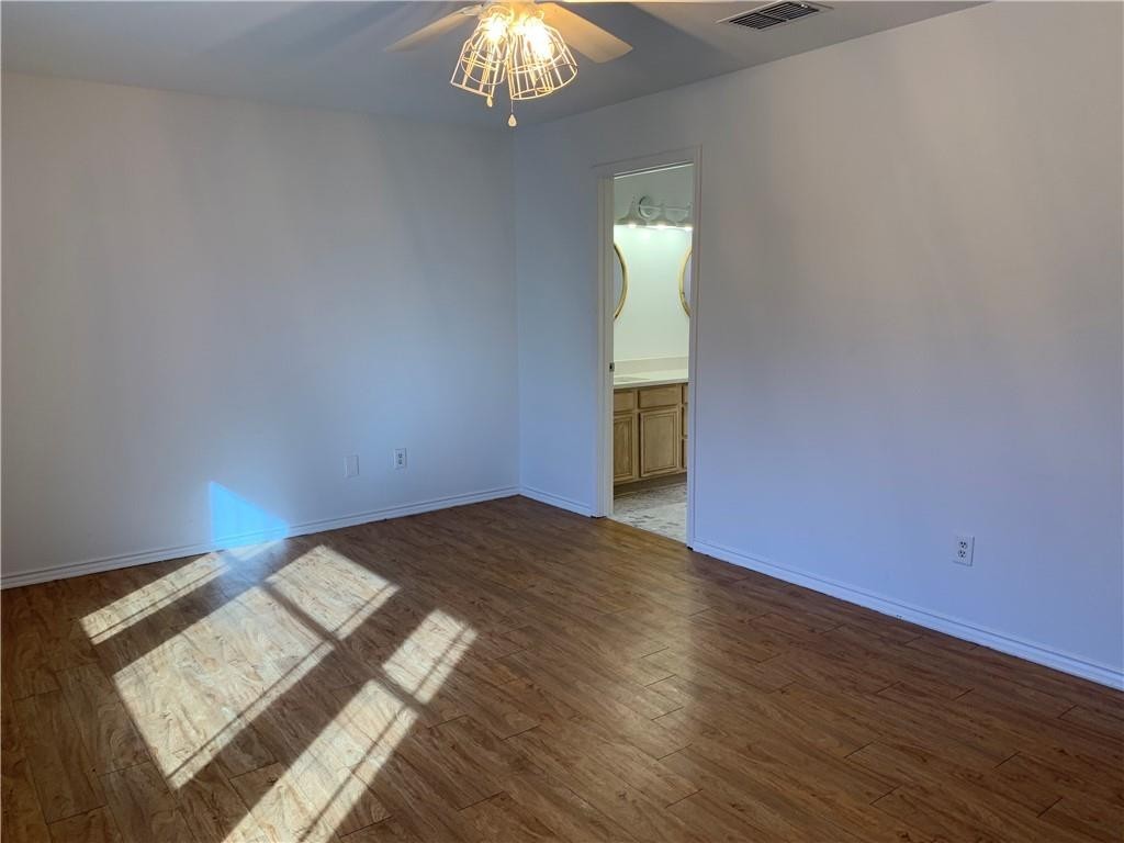 15334 Barataria Dr Property Photo 8