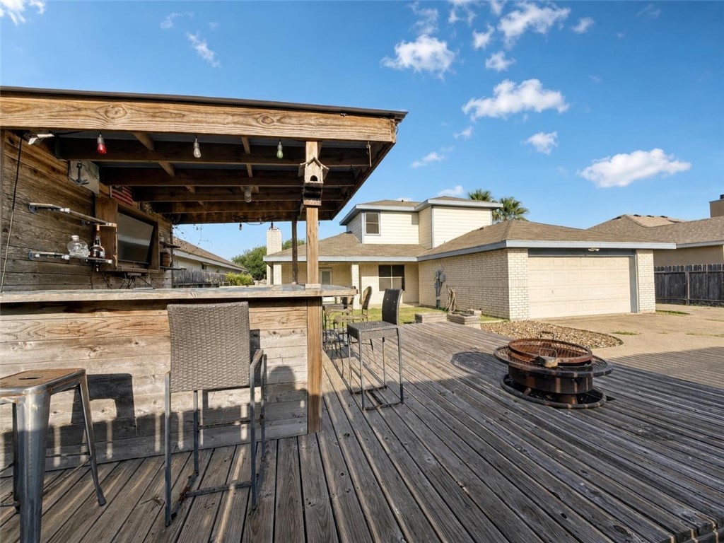 15334 Barataria Dr Property Photo 24