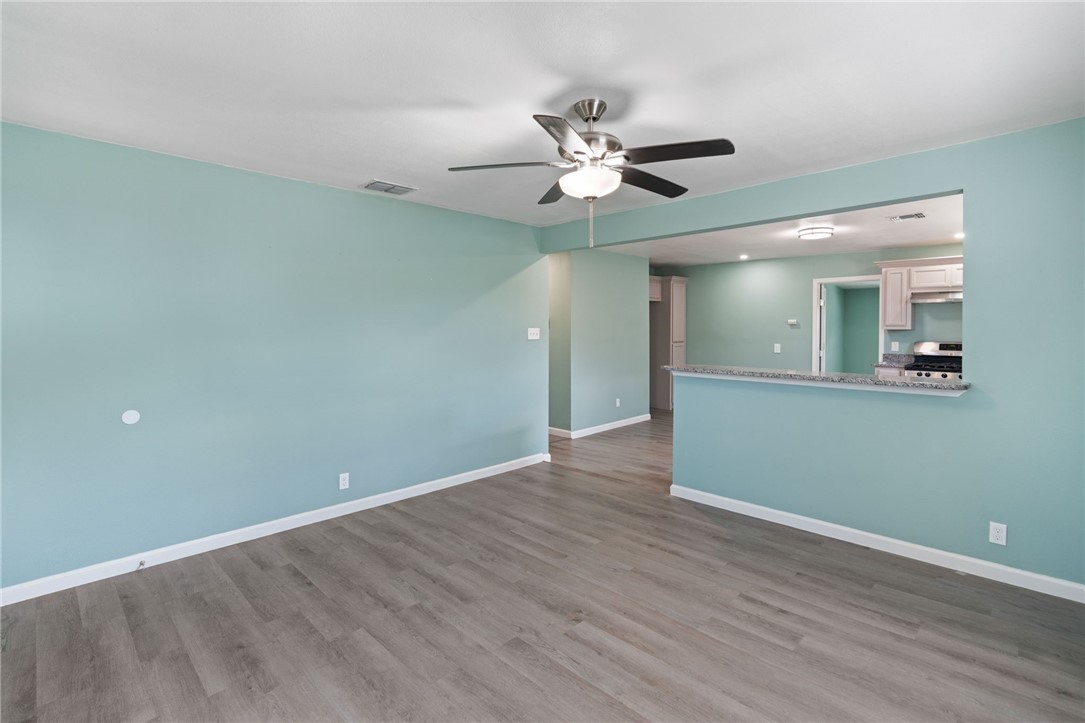 6526 Birmingham St Property Photo 6