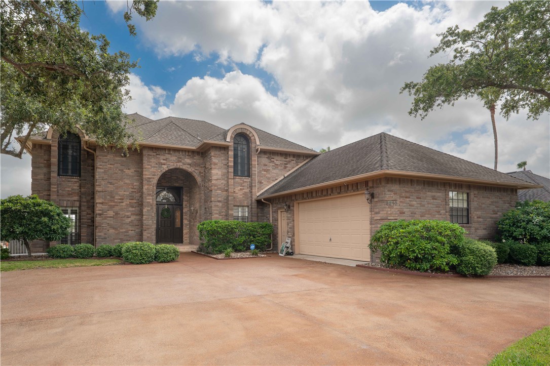 6210 Bourbonais Dr Property Photo 2
