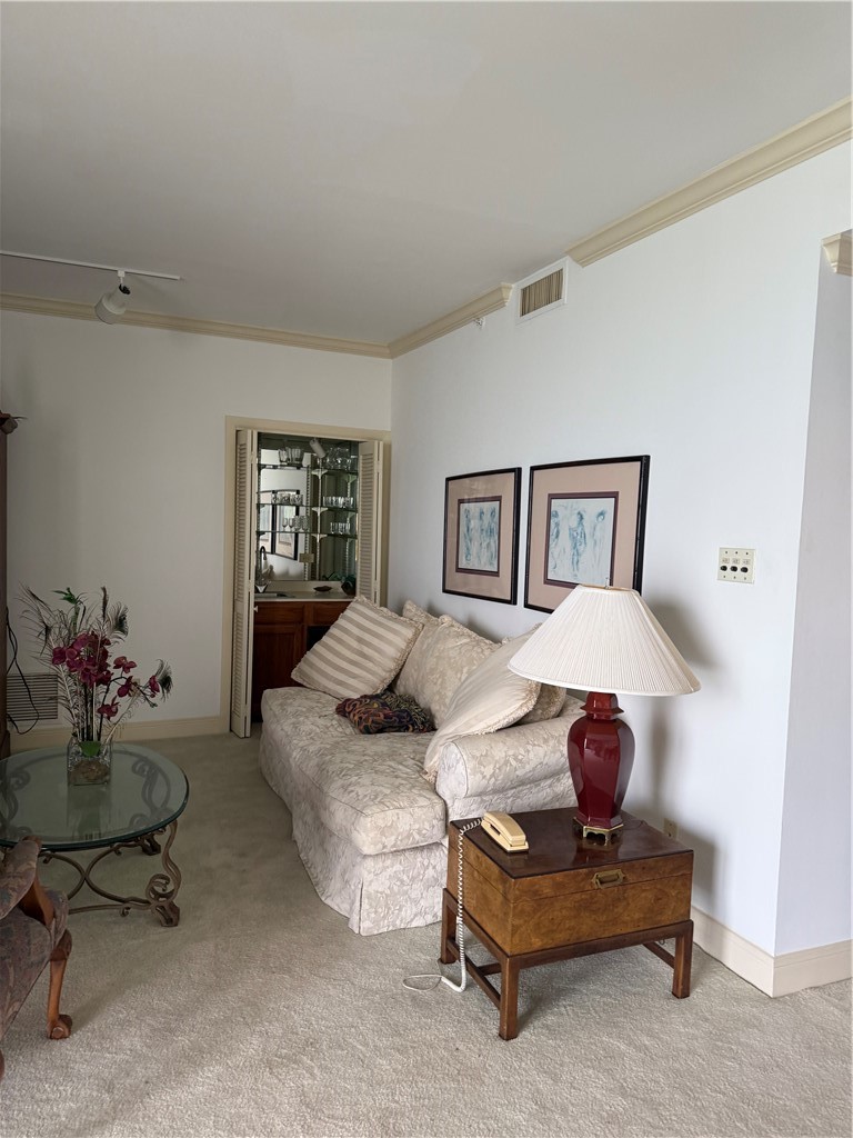 4350 Ocean Dr 705 Property Photo 3
