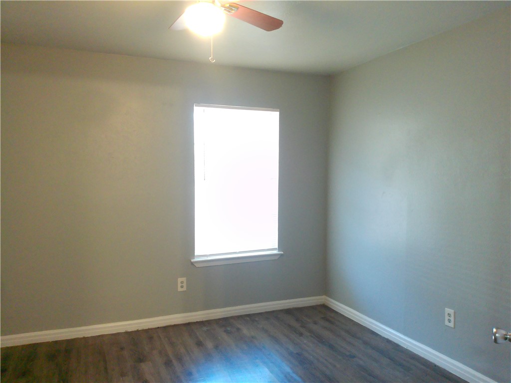 2026 Waldron 107 Property Photo 8