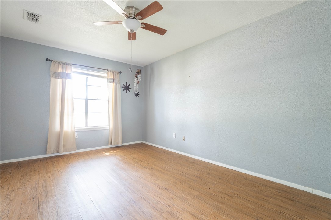 1810 Silver Sands Dr Property Photo 18