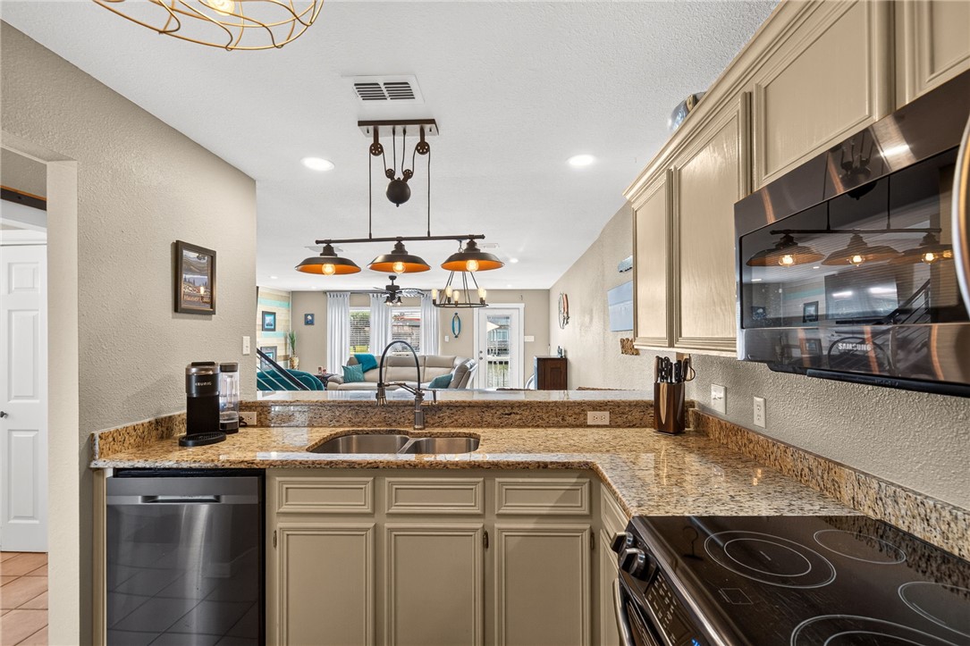 15314 Bonasse Ct A Property Photo 9