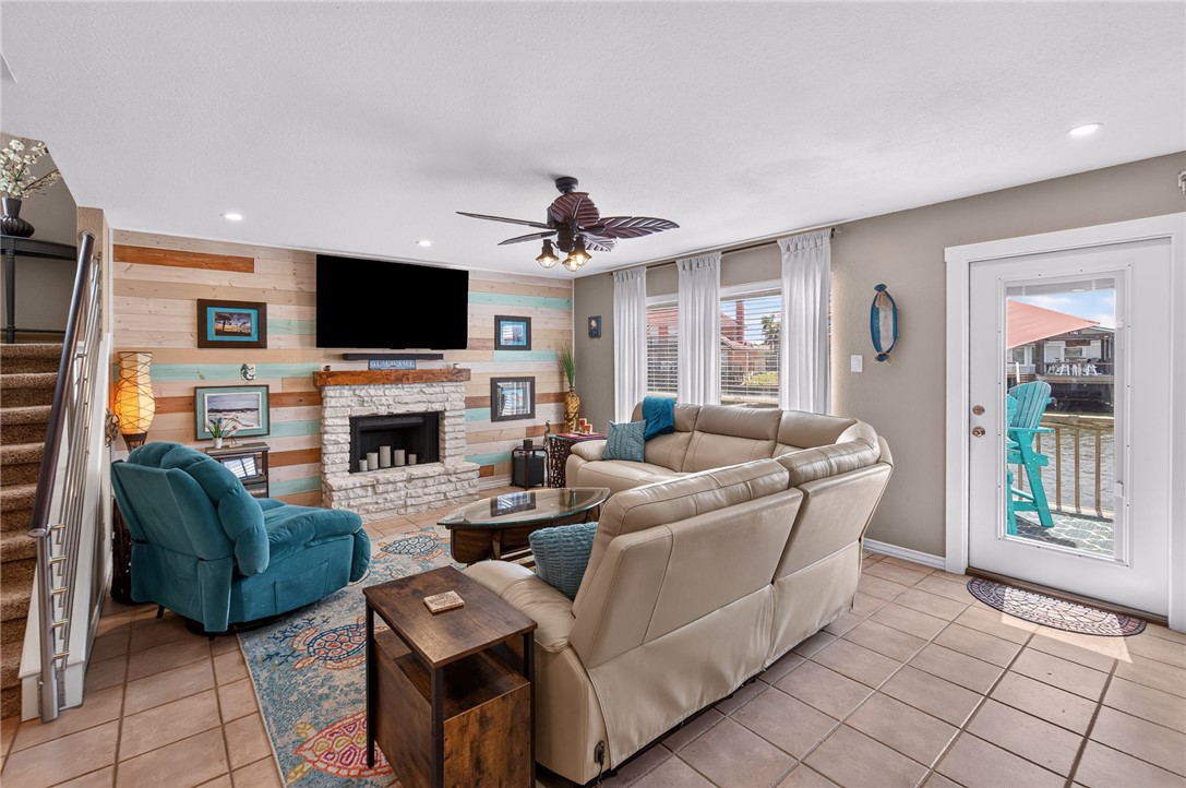15314 Bonasse Ct A Property Photo 11