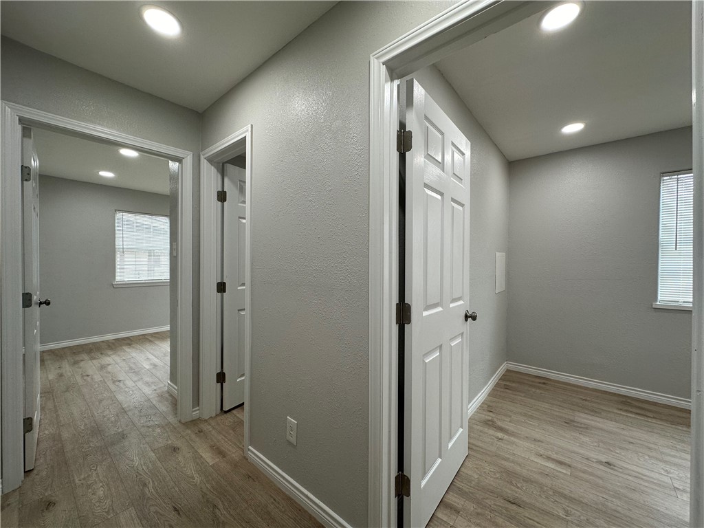 1202 Main Dr Property Photo 15