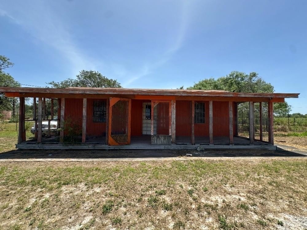 6086 State Highway 359 Hwy Property Photo 1