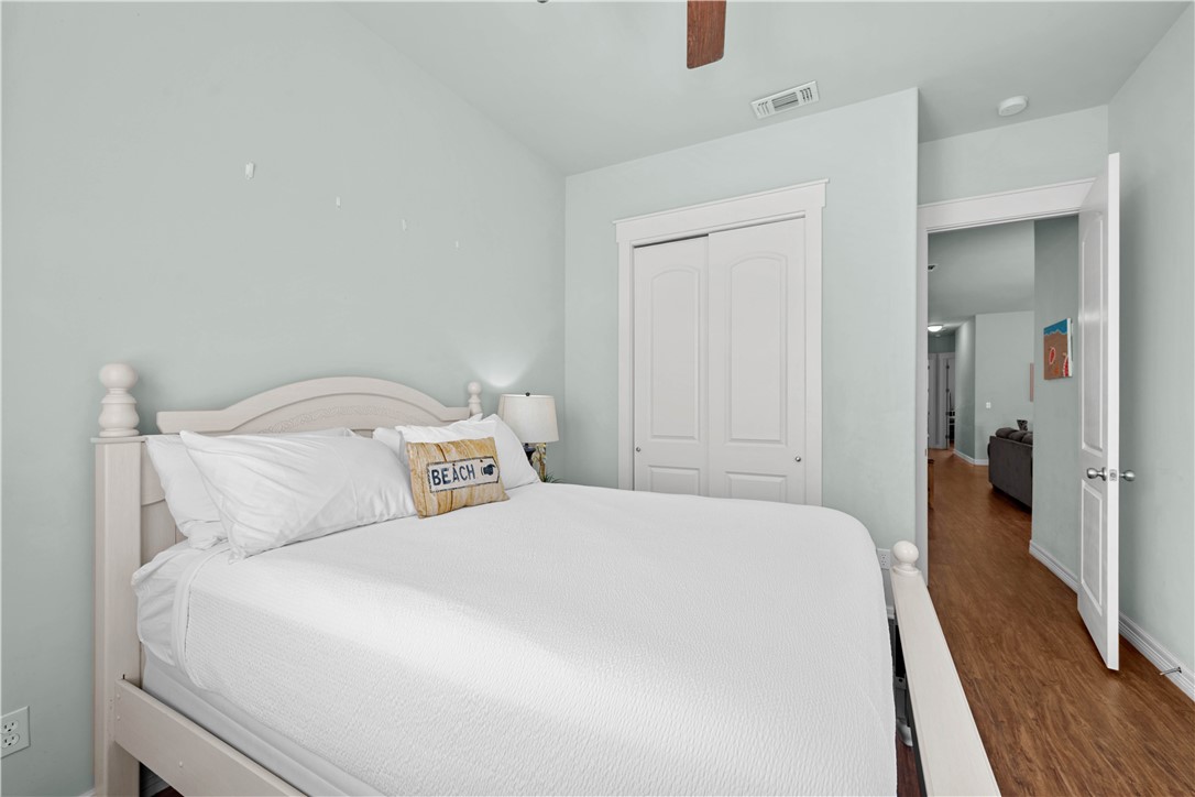 311 Sailhouse Way Property Photo 23